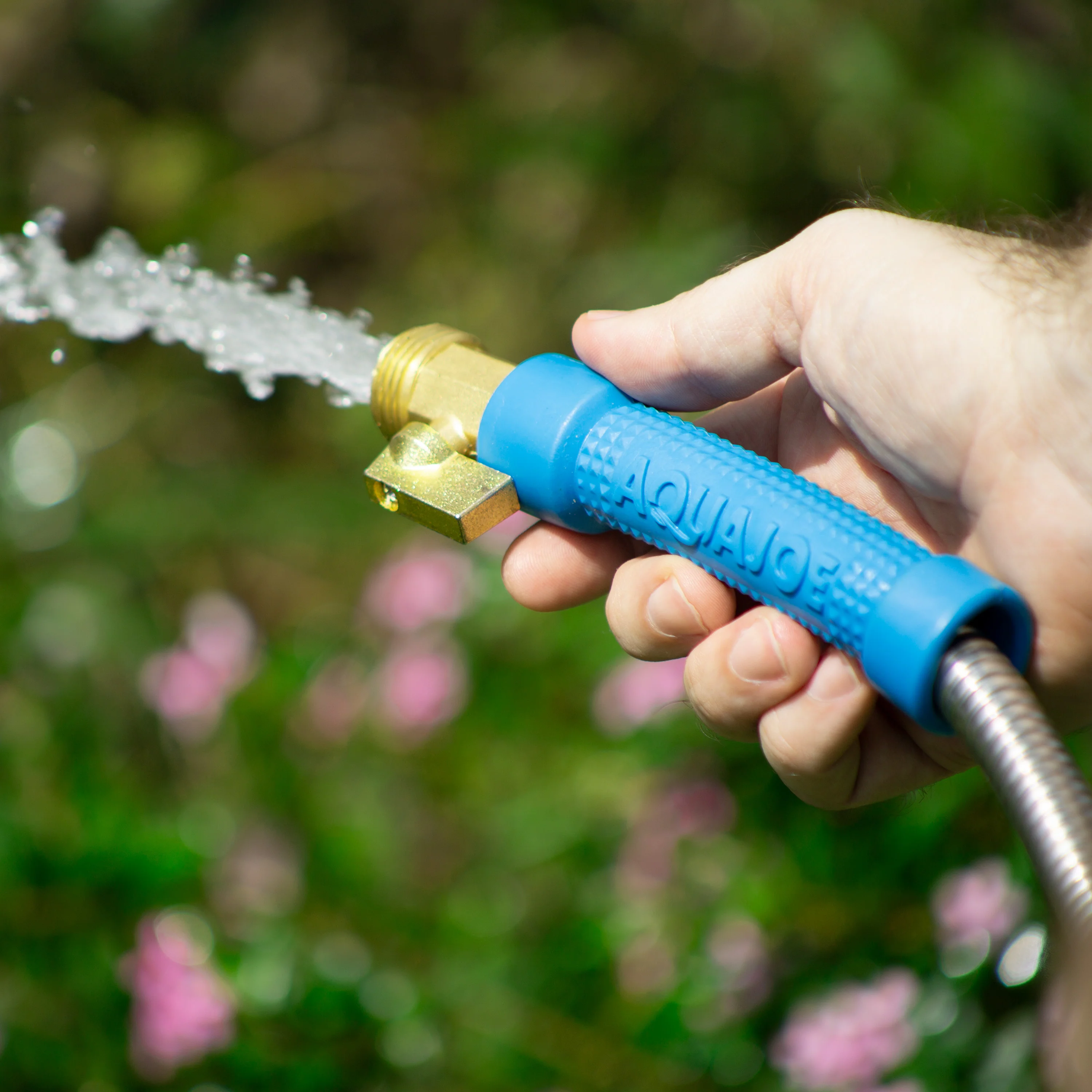 Aqua Joe AJSGH25-MAX Heavy-Duty Puncture Proof Garden Hose | 25-Foot | 1/2-Inch | w/ Brass Fitting & On/Off Valve | Spiral Constructed 304-Stainless Steel Metal - Image 5