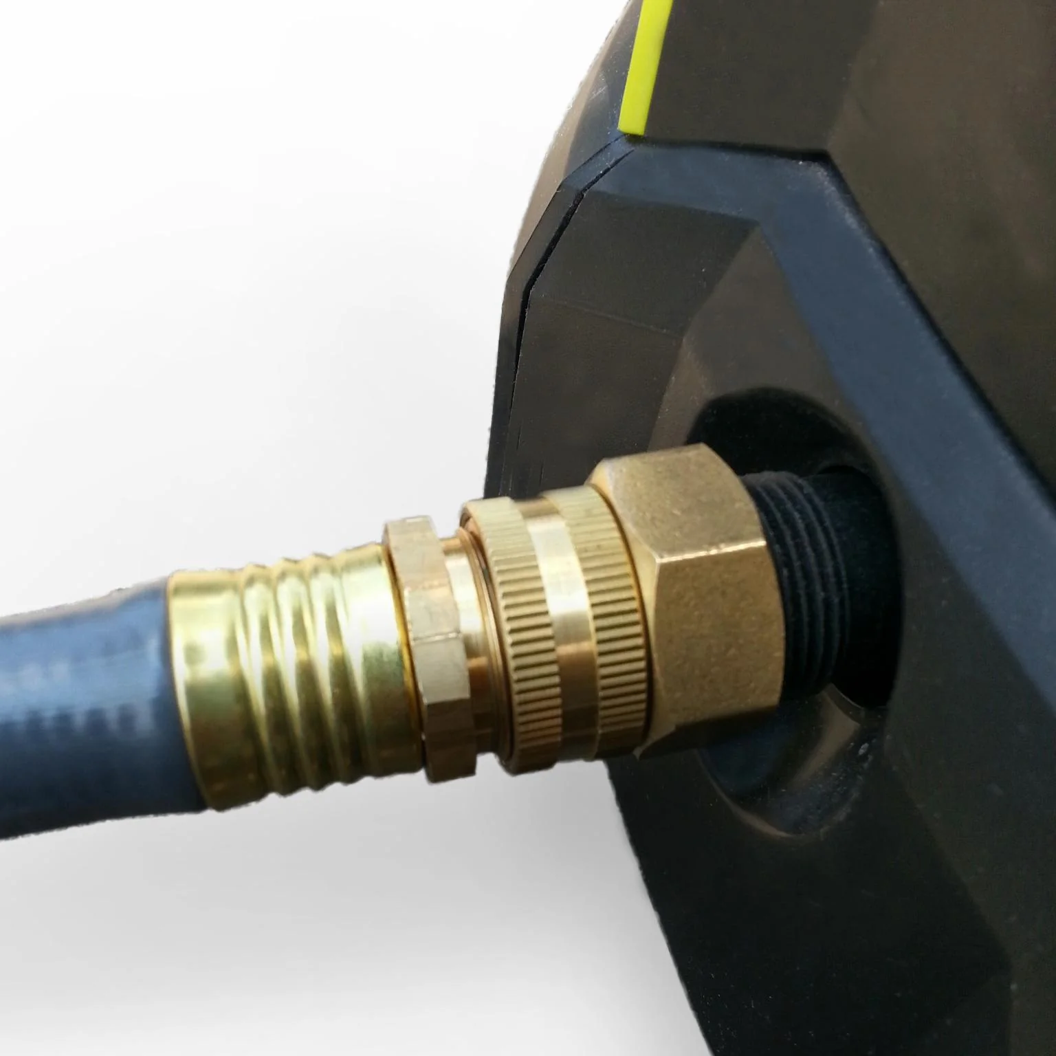 Sun Joe SPX-BSC Universal Dual Swivel Brass Double Female Connector | 3/4-Inch by 3/4-Inch for SPX Series and Others - Image 5
