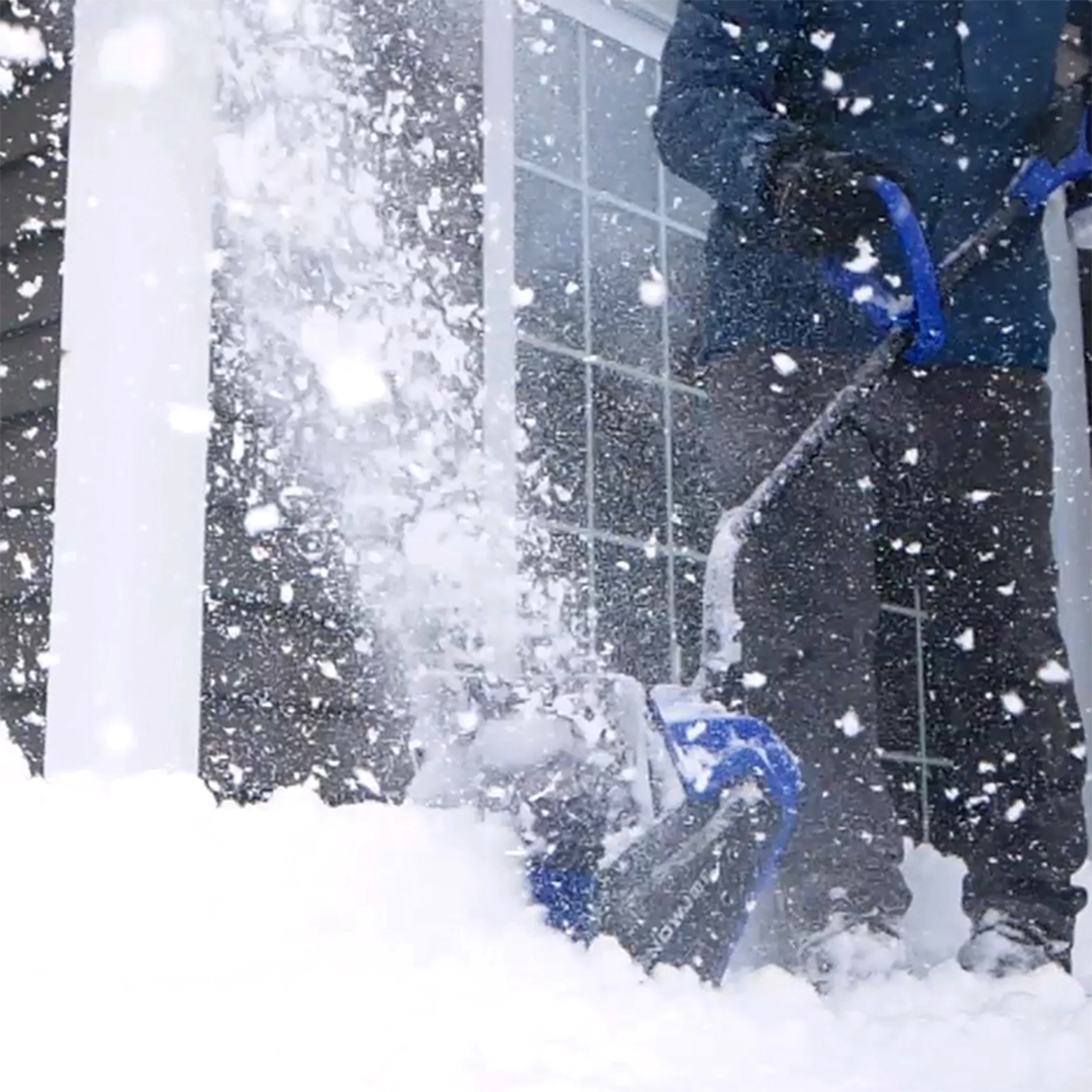 Snow Joe 24-Volt* IONMAX Cordless Snow Shovel Kit | 13-Inch | W/ 5.0-Ah Battery and Charger - Image 14
