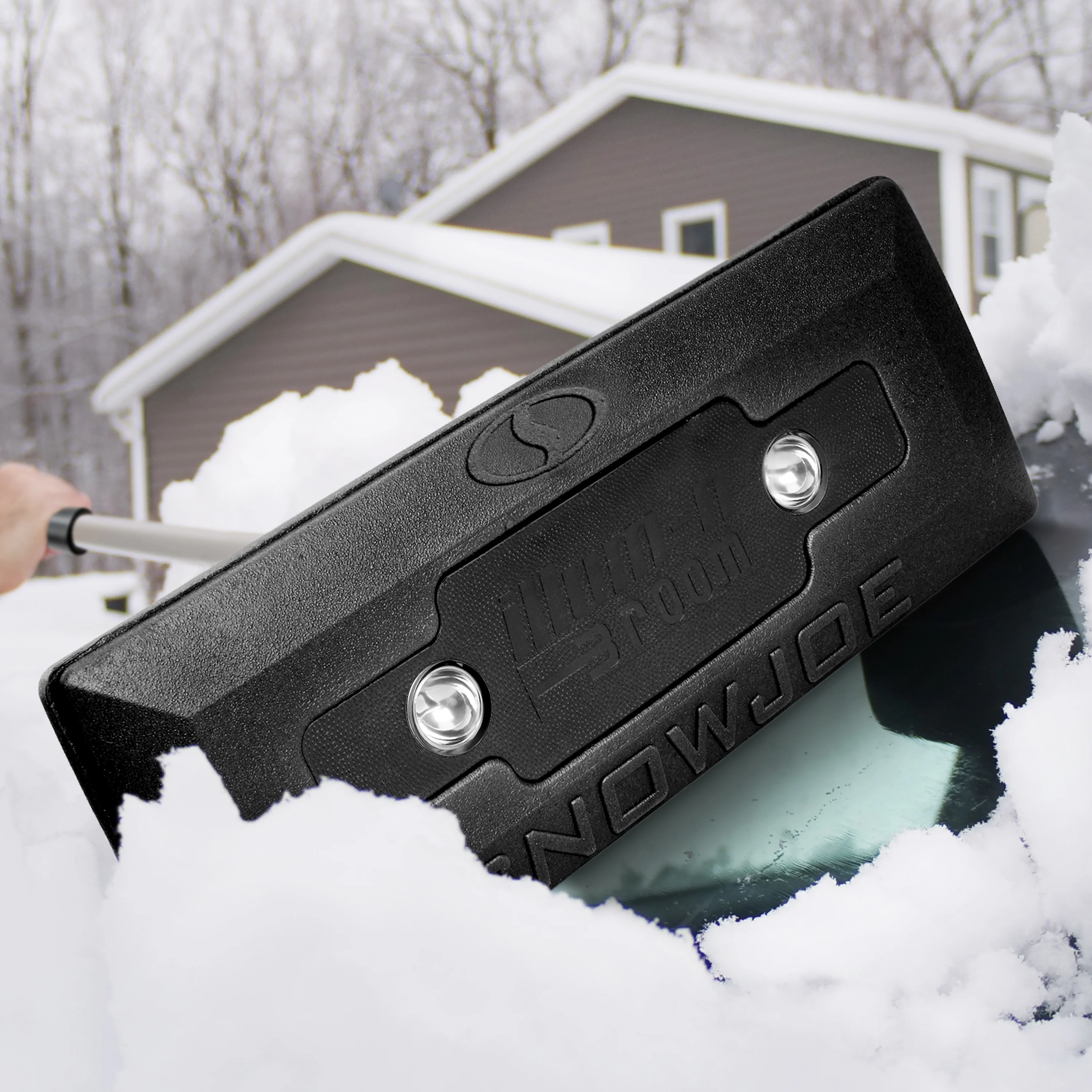Snow Joe SJBLZD-LED-BLK 4-In-1 Telescoping Snow Broom + Ice Scraper | 18-Inch Foam Head | Headlights (Black) - Image 9