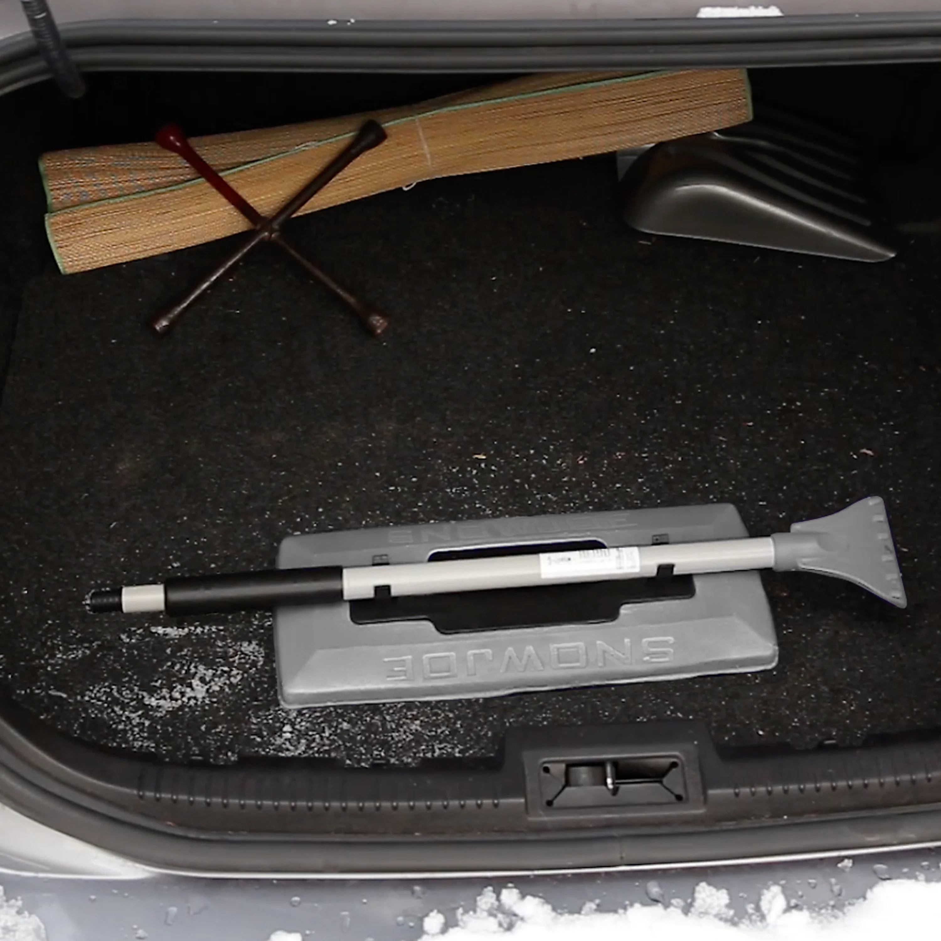 Snow Joe SJBLZD-JMB-GRY2 Jumbo Telescoping Snow Broom + Ice Scraper | 2-Pack (Gray) - Image 3