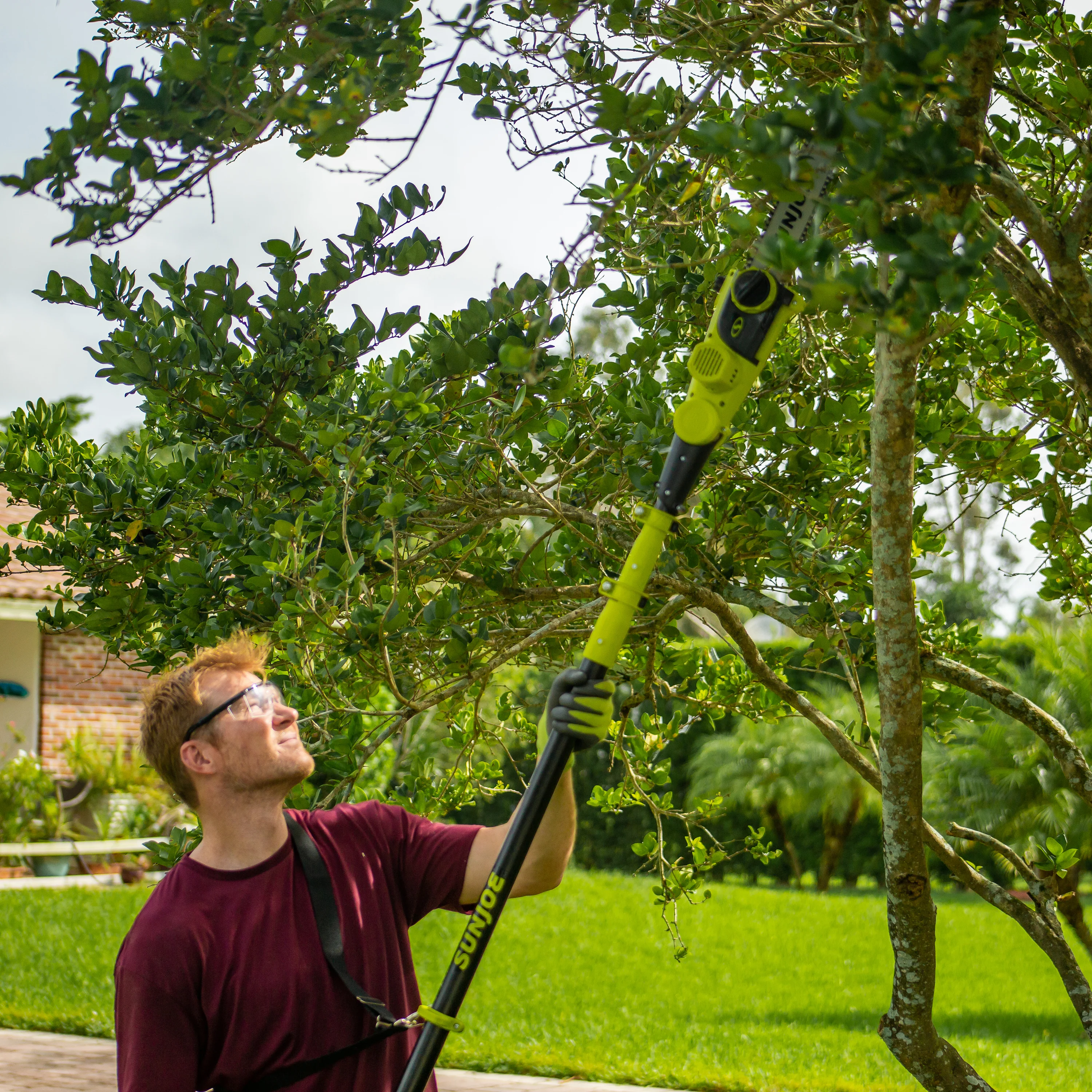 Sun Joe 24-Volt IONMAX Cordless Telescoping Pole Chainsaw Kit | 10-inch | W/ 5.0-Ah Battery + Quick Charger - Image 12